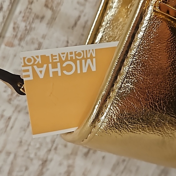 Michael Kors - Gold - Crossbody Bag - NWT - Retail $498 - - Picture 3 of 5